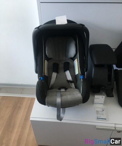 Детское автокресло VW